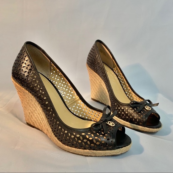 Micheal Kors Wedges Size 8.5 - Picture 1 of 5